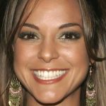 Eva Larue