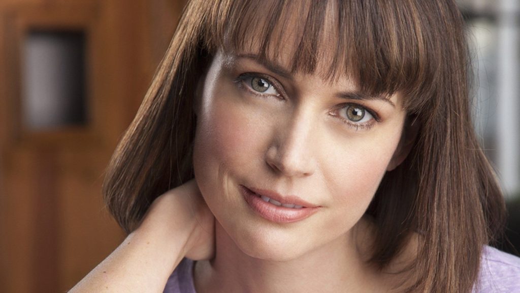 Julie Ann Emery Cosmetic Surgery