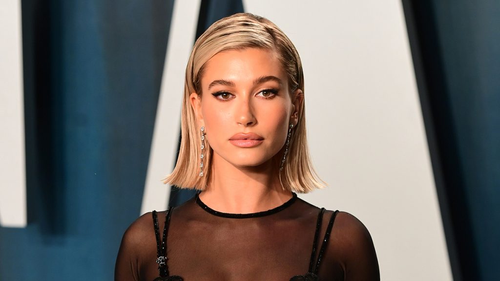 Hailey Bieber Plastic Surgery