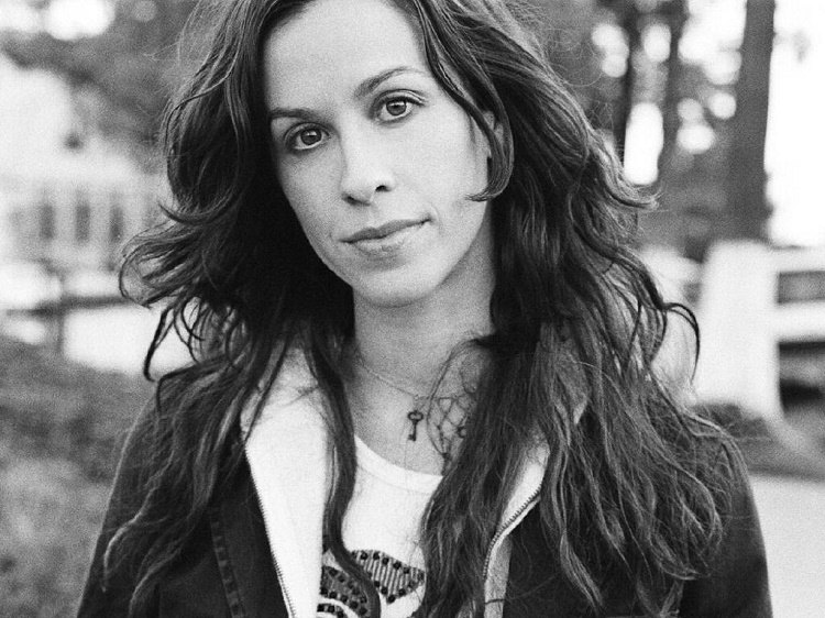 Alanis Morissette Cosmetic Surgery Face