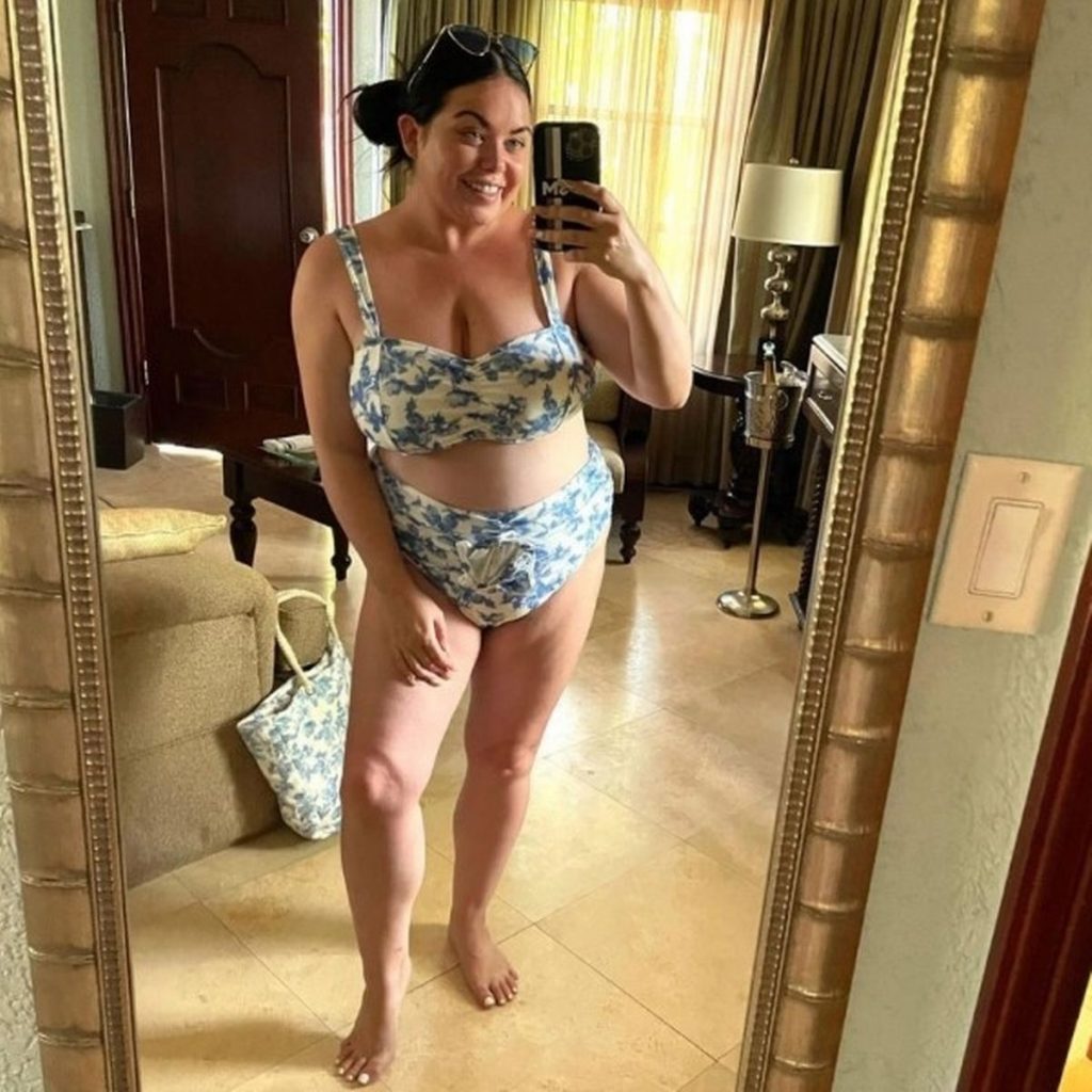 Scarlett Moffatt Cosmetic Surgery Body