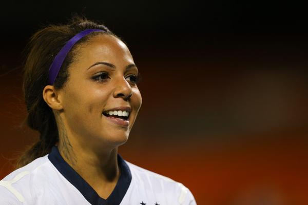 Sydney Leroux Plastic Surgery Face