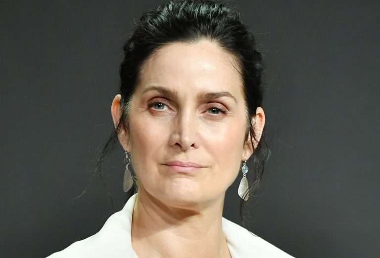 Carrie-Anne Moss Plastic Surgery Procedures