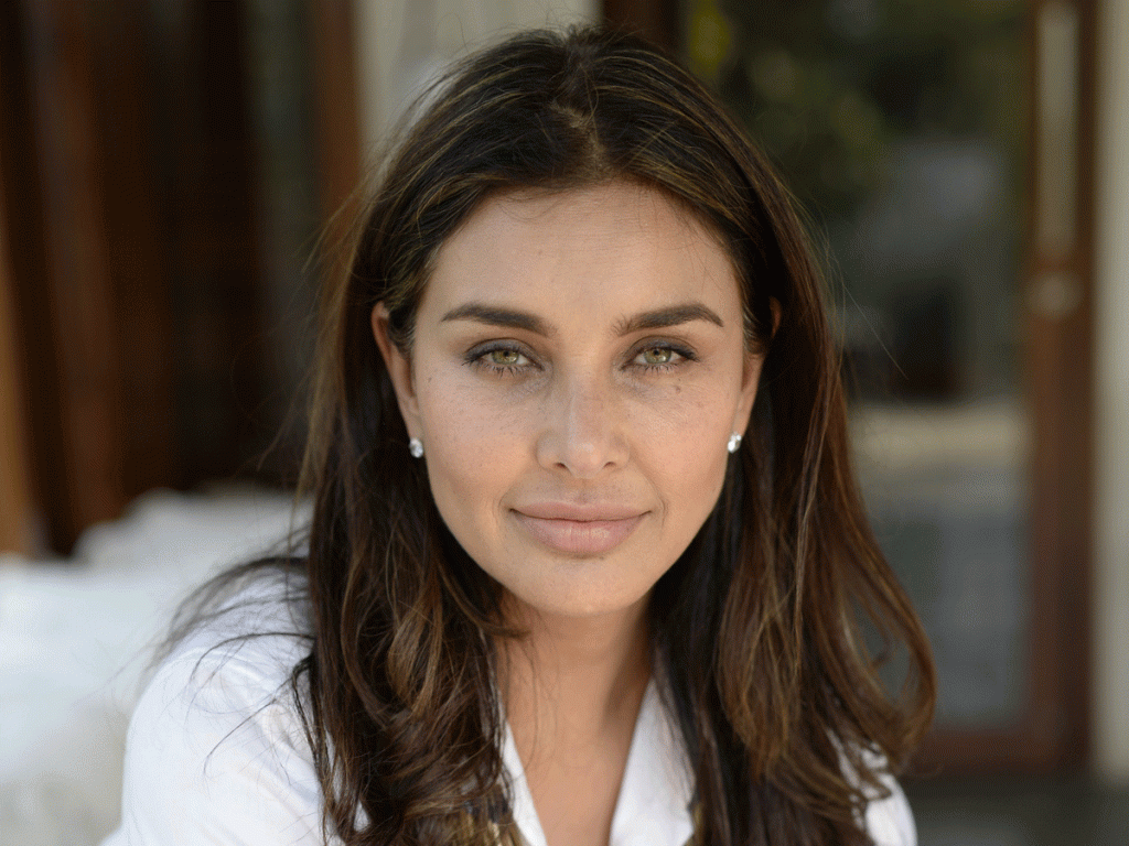 Lisa Ray Plastic Surgery Face