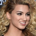 Tori Kelly Plastic Surgery Procedures