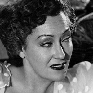 Gloria Swanson Plastic Surgery Face