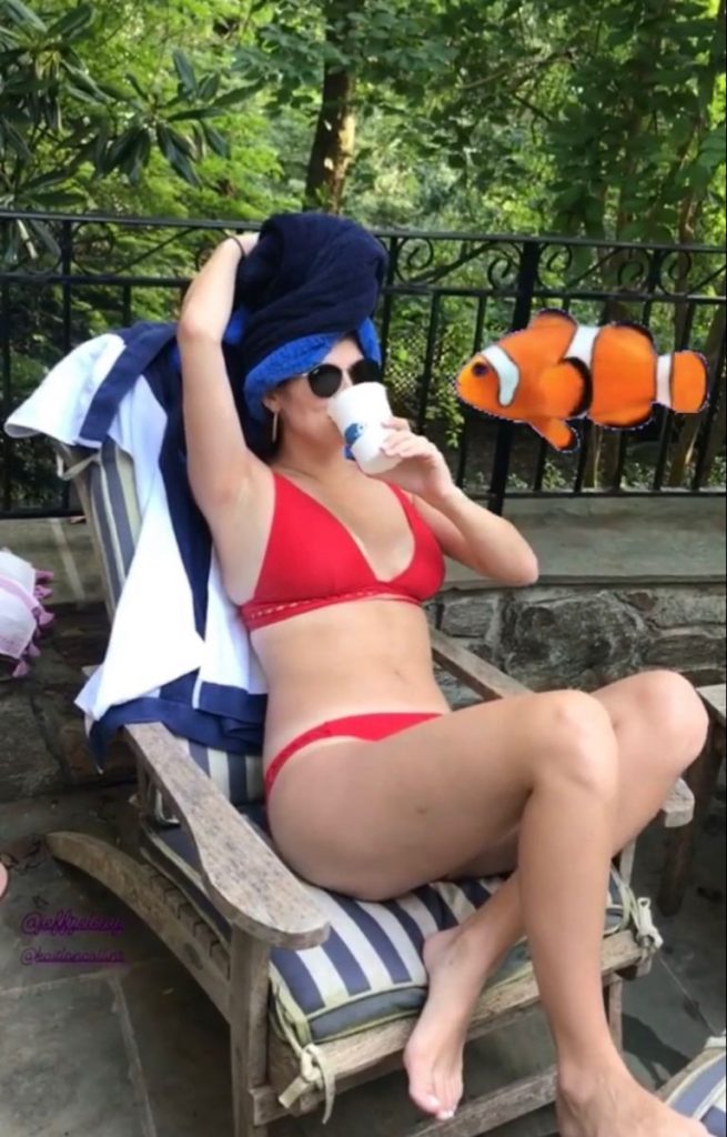 Kaitlan Collins Cosmetic Surgery Body