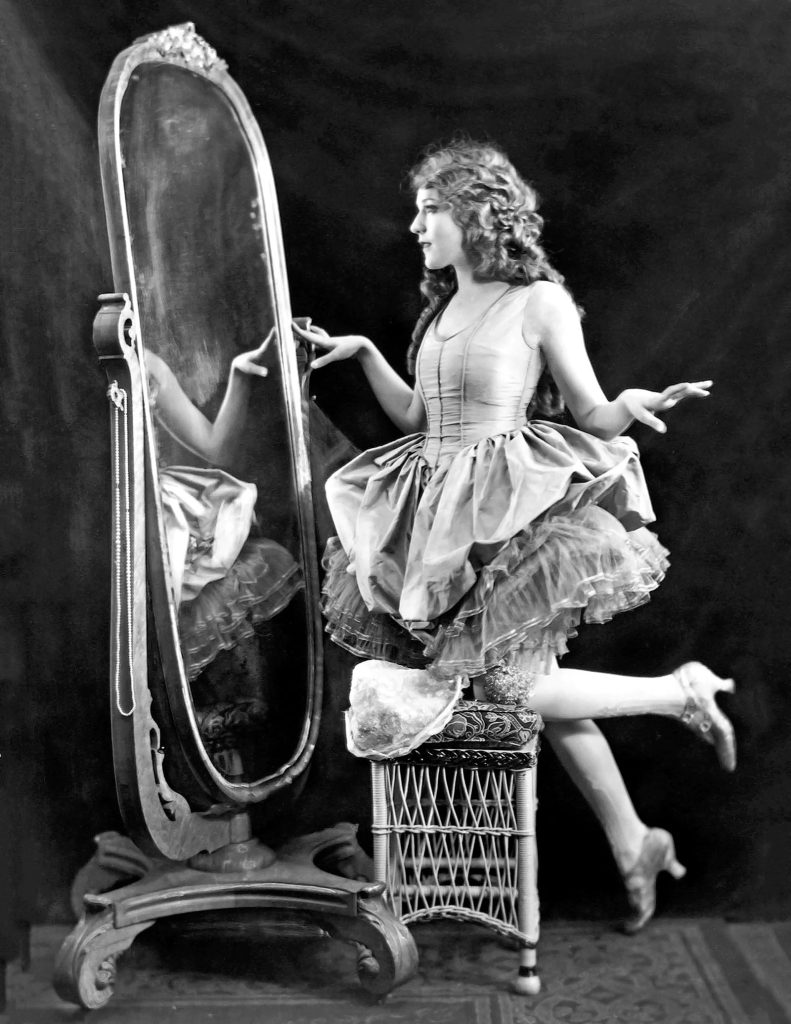 Mary Pickford Plastic Surgery Body