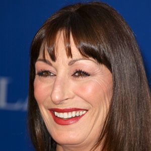 Anjelica Huston Plastic Surgery Face