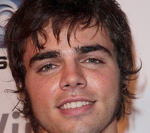 Reid Ewing Plastic Surgery Procedures